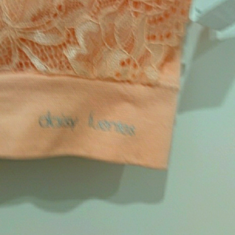 Daisy Fuentes White & peach Lace Longline Bra set! - Picture 4 of 13